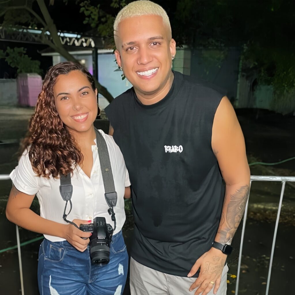 Layza com artista